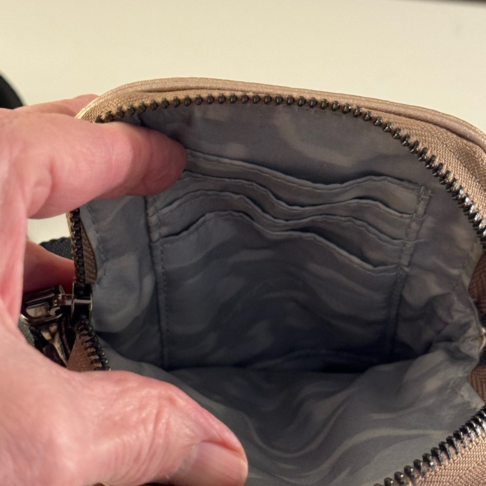 🩷 AIMEE KESTENBERG ROSE GOLD LEATHER STADIUM BAG! - Picture 11 of 11